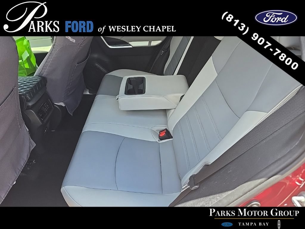 Used 2022 Toyota RAV4 XLE Premium AWD/4WD image 4