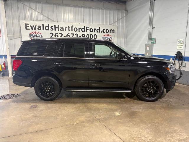 Certified 2022 Ford Expedition XLT w/ Equipment Group 202A AWD/4WD image 10