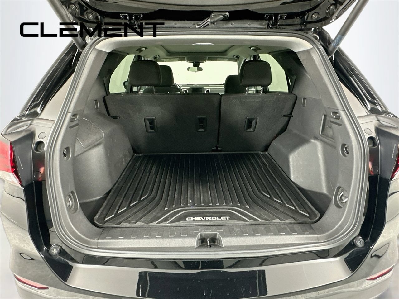 Used 2022 Chevrolet Equinox LT FWD image 11
