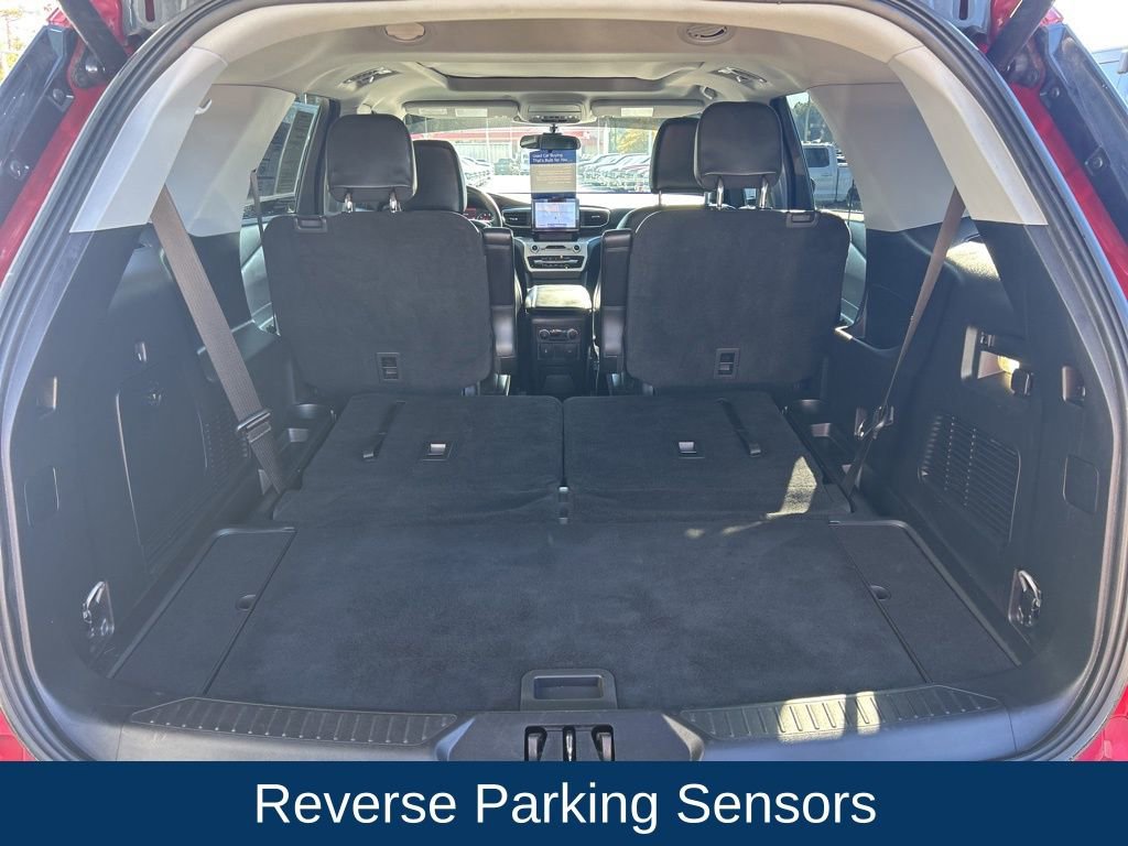 Certified 2023 Ford Explorer XLT w/ Equipment Group 202A image 10