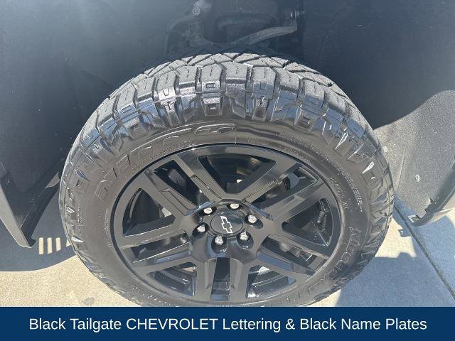 Used 2021 Chevrolet Silverado 1500 LT Trail Boss w/ Bed Protection Package AWD/4WD image 10