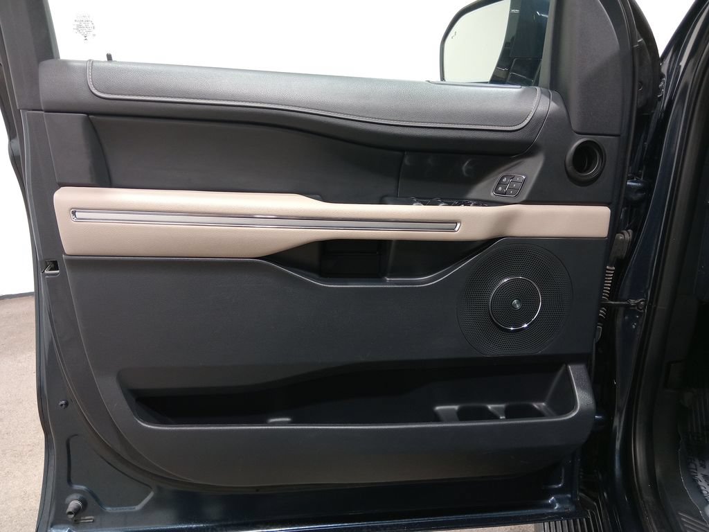 Certified 2024 Ford Expedition Max Limited AWD/4WD image 17