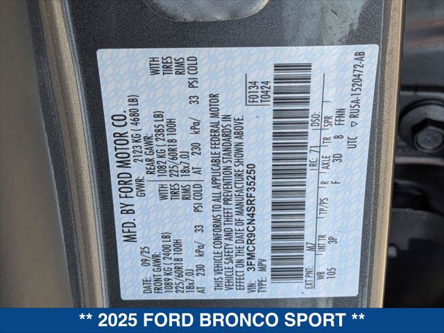 Certified 2025 Ford Bronco Sport Outer Banks w/ Outer Banks Tech Package+ AWD/4WD image 24