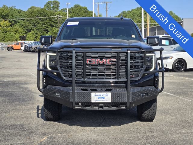 Used 2023 GMC Sierra 1500 AT4 w/ AT4 Premium Package AWD/4WD image 2