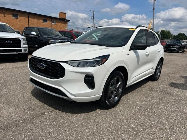 Certified 2024 Ford Escape ST-Line w/ Tech Pack #1 AWD/4WD image 27