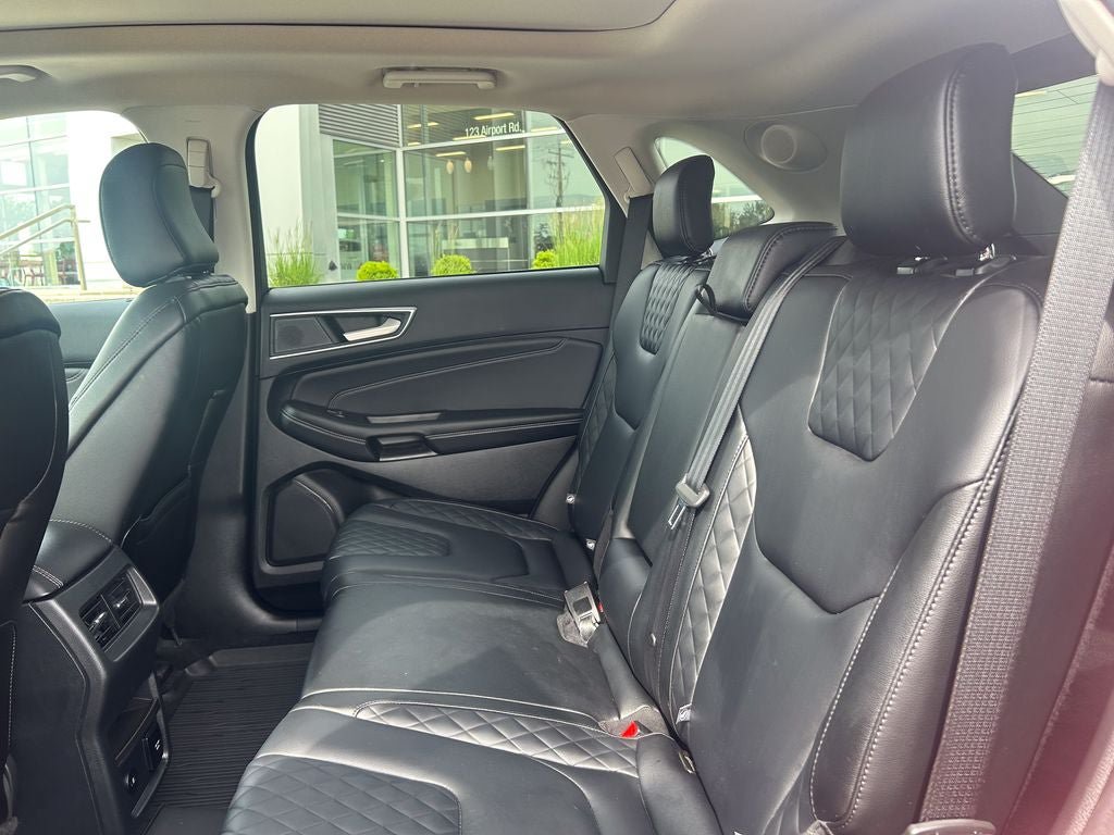 Certified 2024 Ford Edge Titanium AWD/4WD image 13