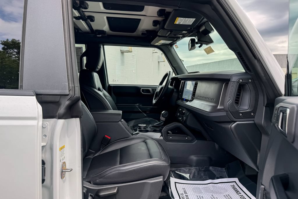 Certified 2025 Ford Bronco Badlands AWD/4WD image 14