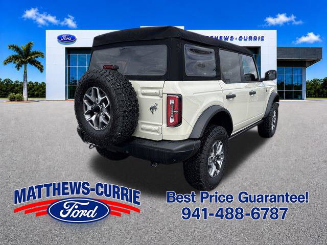 Certified 2025 Ford Bronco Badlands AWD/4WD image 4