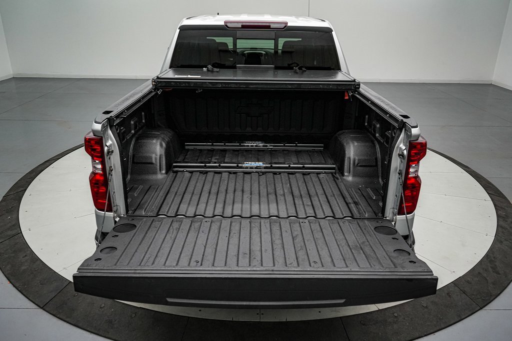 Used 2020 Chevrolet Silverado 1500 LT w/ All-Star Edition image 6