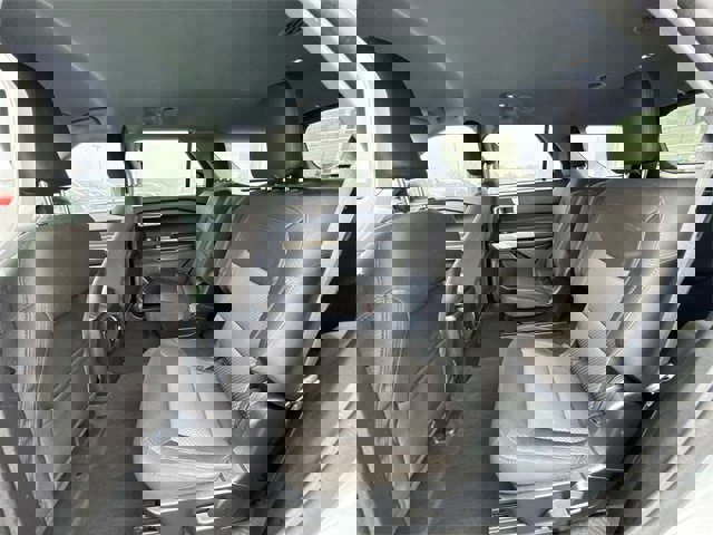 Certified 2023 Ford Explorer XLT image 23