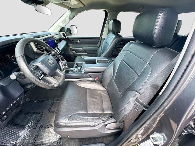 Used 2024 Toyota Tundra SR5 w/ SR5 Convenience Package AWD/4WD image 17