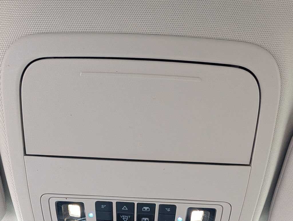Certified 2020 Ford Explorer Limited AWD/4WD image 17