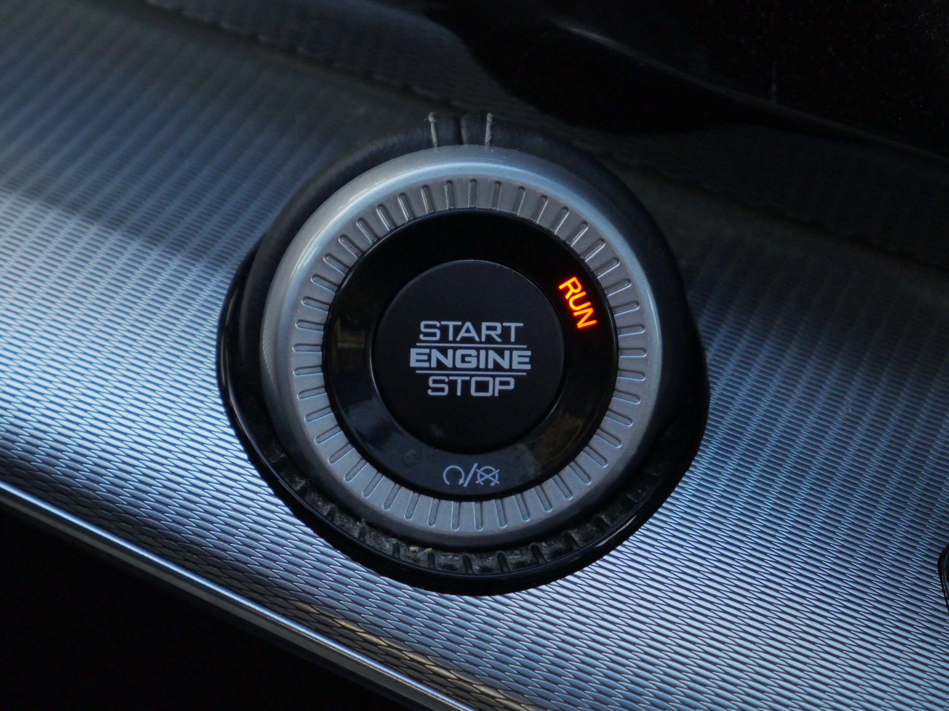 Used 2023 Jeep Grand Wagoneer 4WD image 9