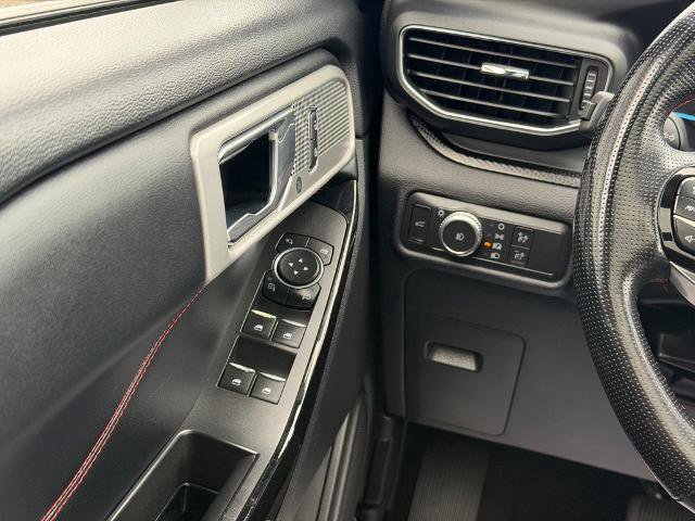 Certified 2022 Ford Explorer ST-Line w/ Class IV Trailer Tow Package image 16