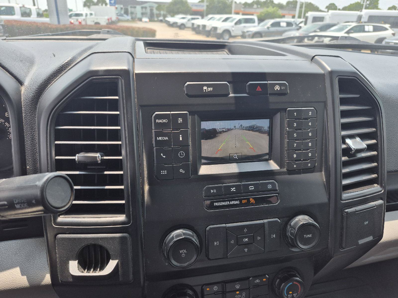 Certified 2020 Ford F150 XL w/ Equipment Group 101A Mid RWD image 4