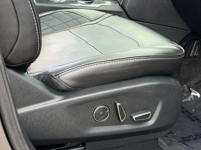 Certified 2018 Ford Explorer Platinum AWD/4WD image 34
