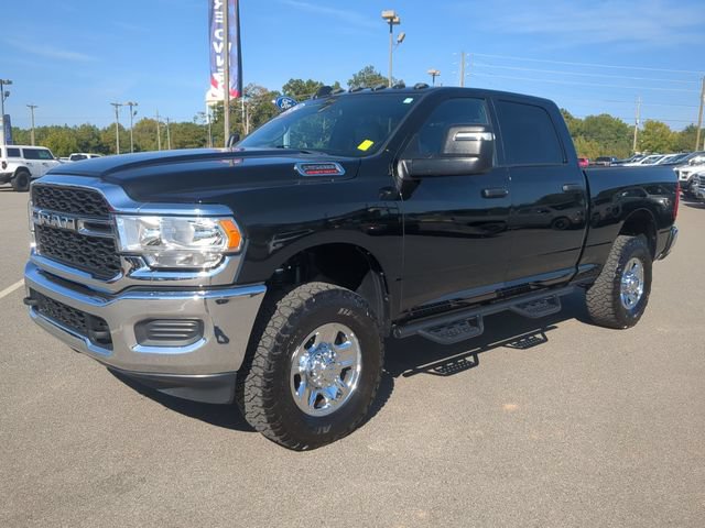 Used 2024 RAM 2500 Tradesman w/ Chrome Appearance Group AWD/4WD image 7