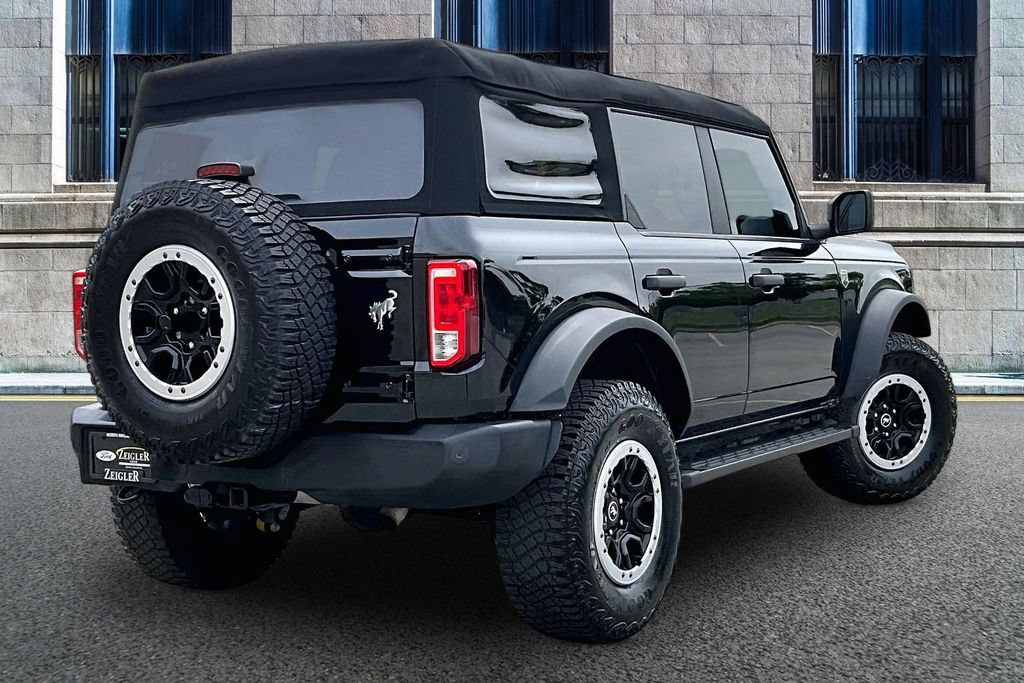 Certified 2024 Ford Bronco Big Bend w/ Sasquatch Package AWD/4WD image 11