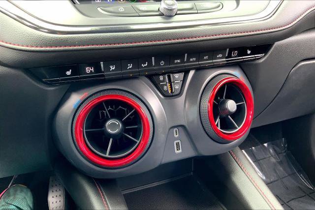 Used 2022 Chevrolet Blazer RS image 31