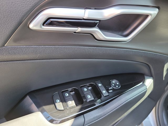 Used 2024 Kia Sportage EX image 21