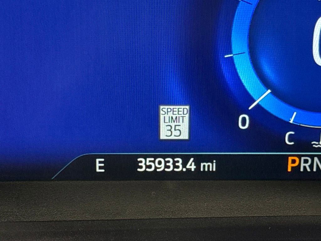 Certified 2022 Ford Explorer Platinum w/ Equipment Group 601A image 16