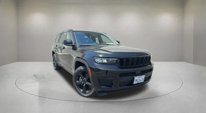 Used 2023 Jeep Grand Cherokee L Laredo