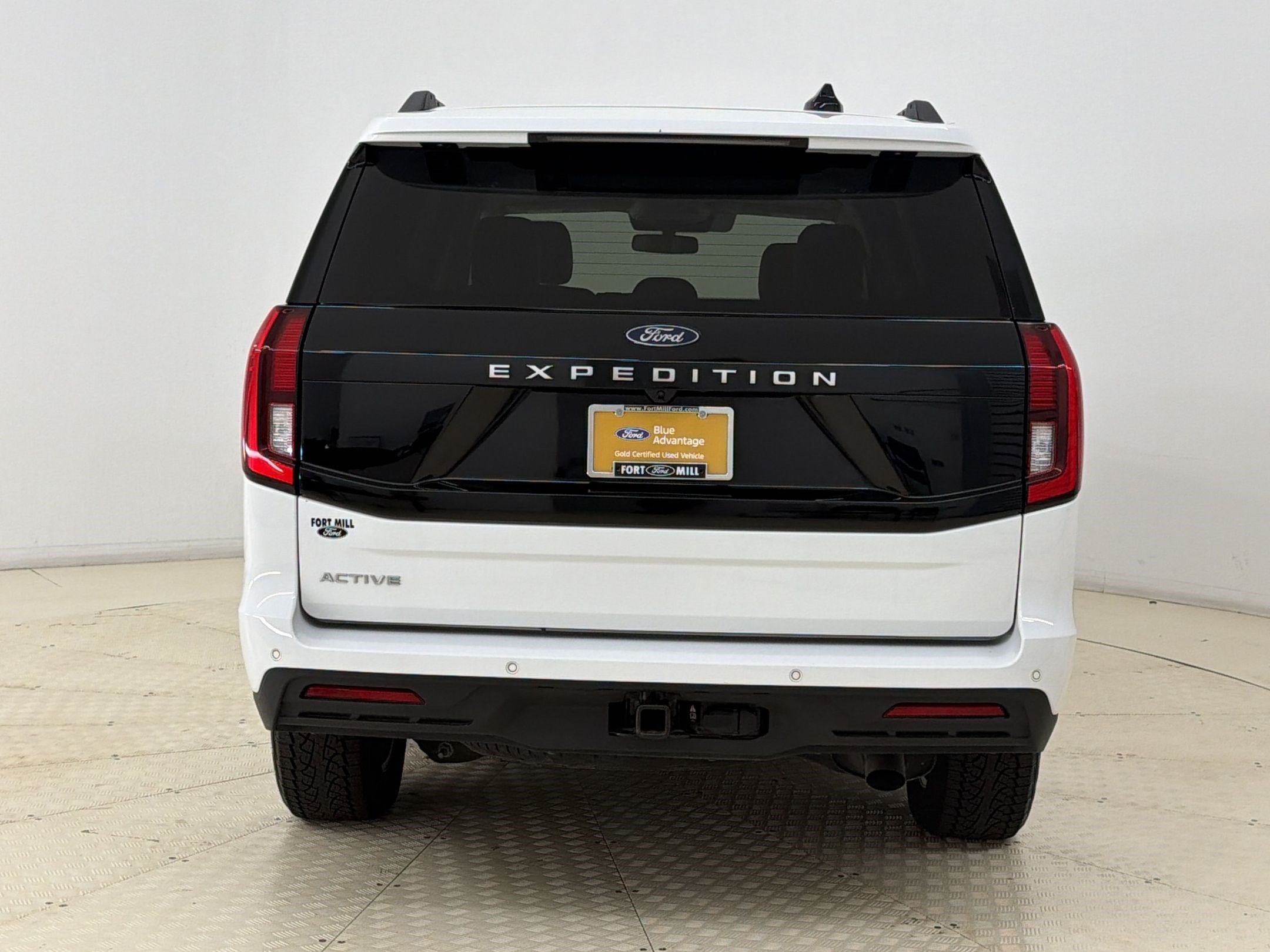 Certified 2025 Ford Expedition Active AWD/4WD image 10
