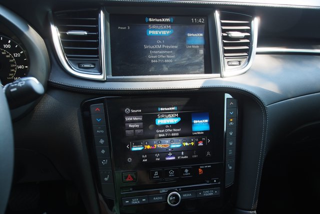 Used 2025 INFINITI QX50 Luxe AWD/4WD image 29