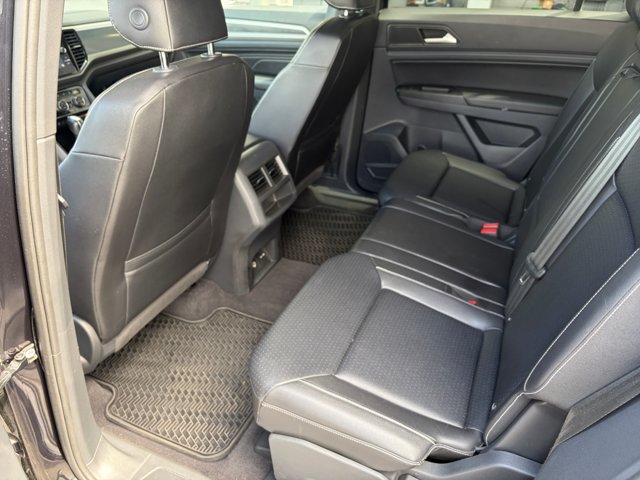 Used 2020 Volkswagen Atlas Cross Sport SEL AWD/4WD image 17