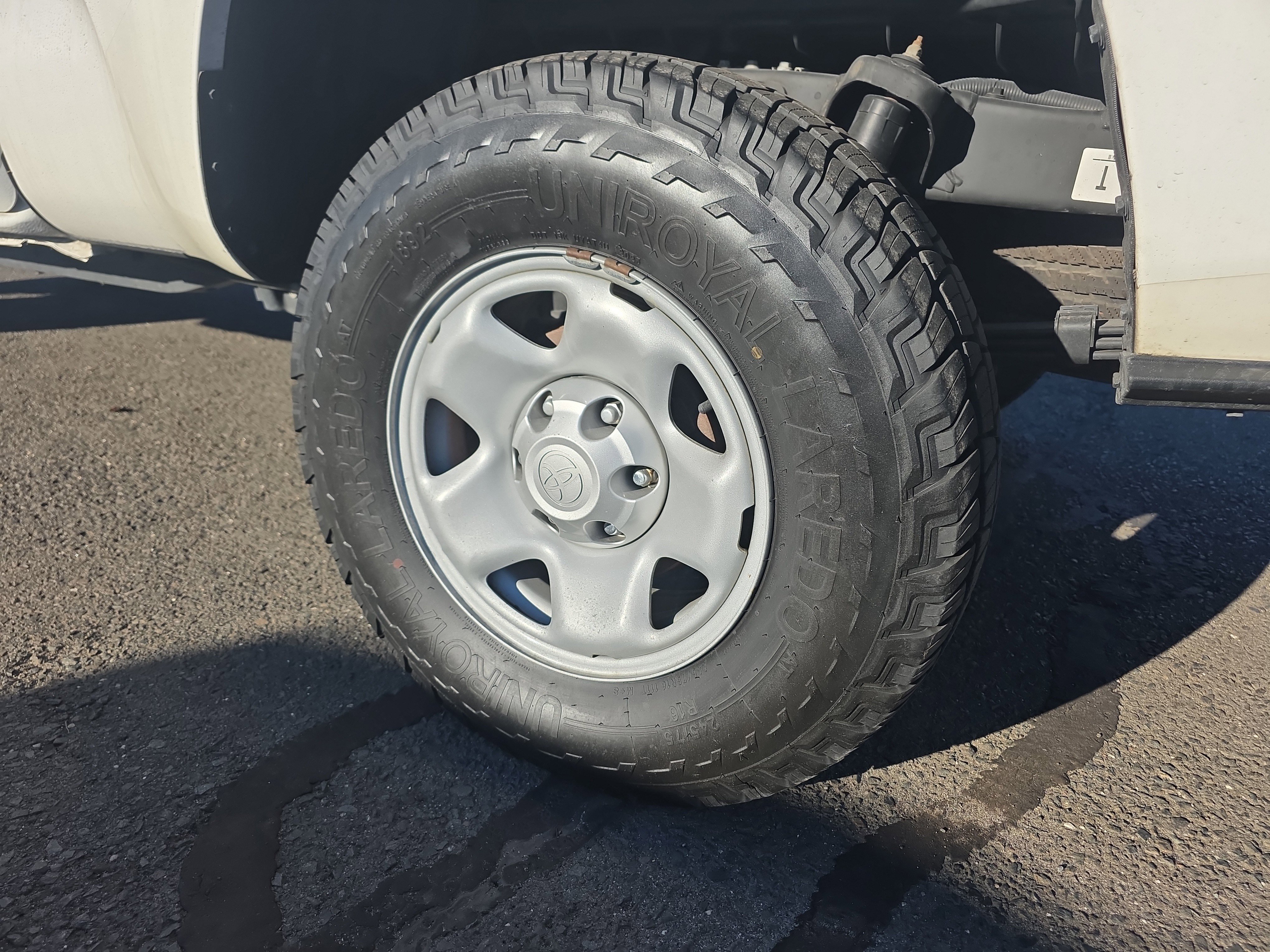 Used 2023 Toyota Tacoma 2WD Access Cab image 12