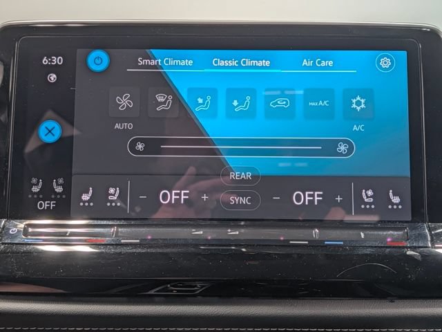 Used 2024 Volkswagen Atlas SE AWD/4WD image 24