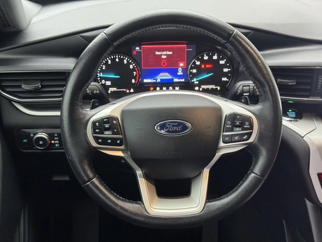 Certified 2021 Ford Explorer XLT w/ Equipment Group 202A image 12