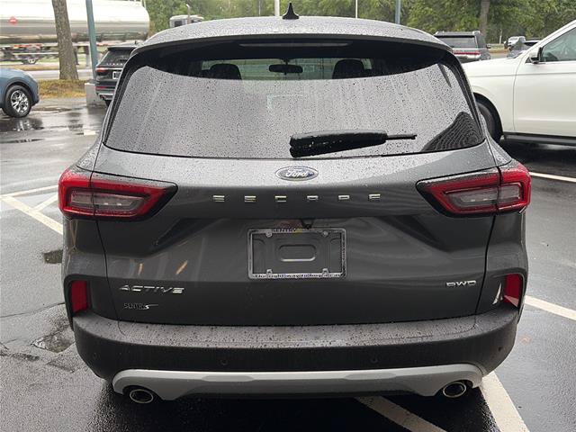 Certified 2025 Ford Escape Active w/ Tech Pack #1 AWD/4WD image 4