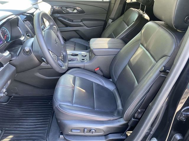 Used 2022 Chevrolet Traverse RS image 17