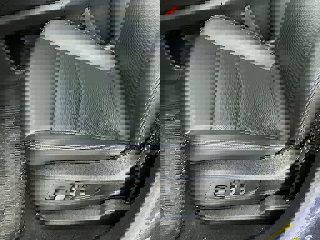 Used 2023 Cadillac XT5 Premium Luxury image 42