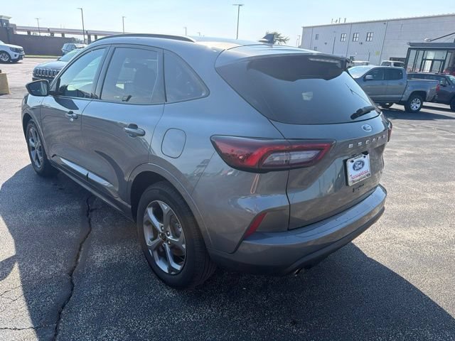 Certified 2024 Ford Escape ST-Line w/ Equipment Group 301A FWD image 3