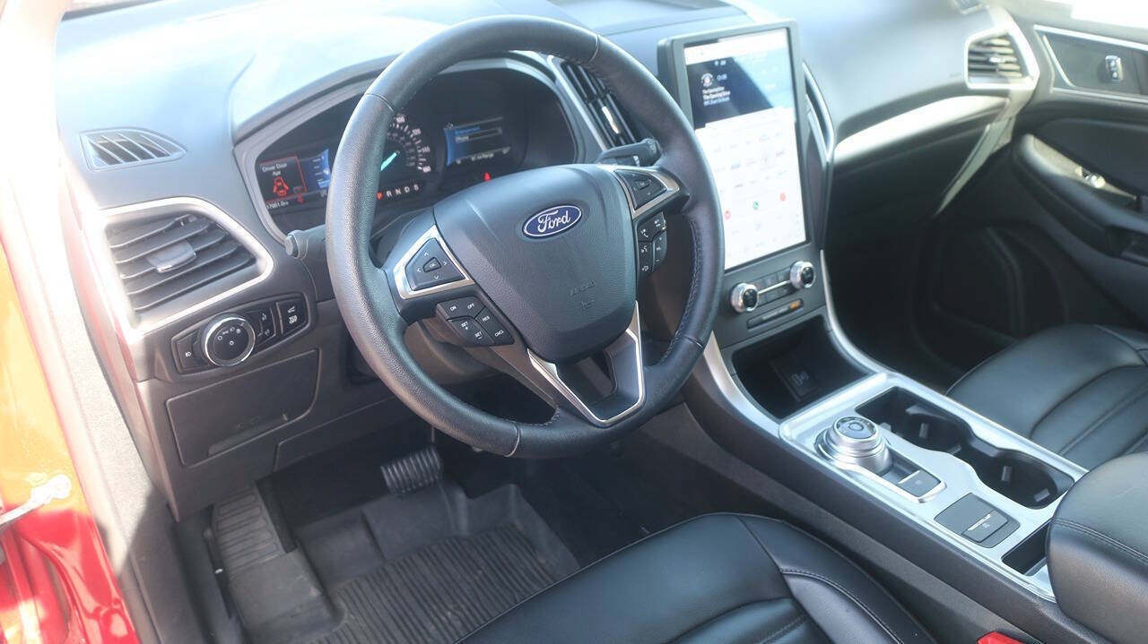 Certified 2024 Ford Edge SEL w/ Convenience Package AWD/4WD image 31