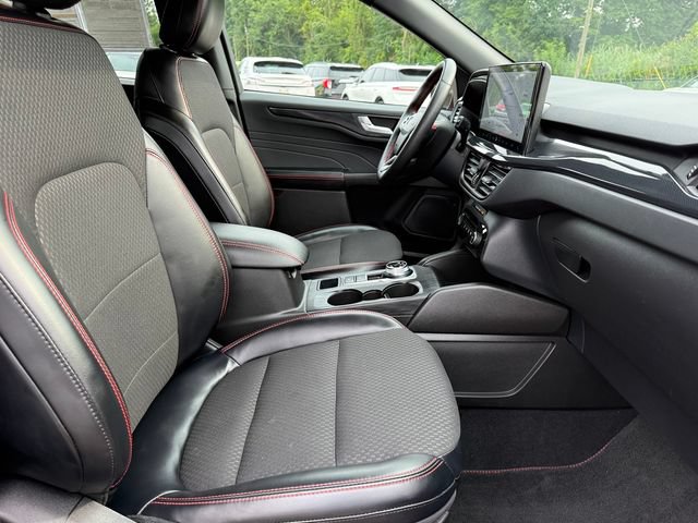 Certified 2023 Ford Escape ST-Line w/ Tech Pack #1 AWD/4WD image 23
