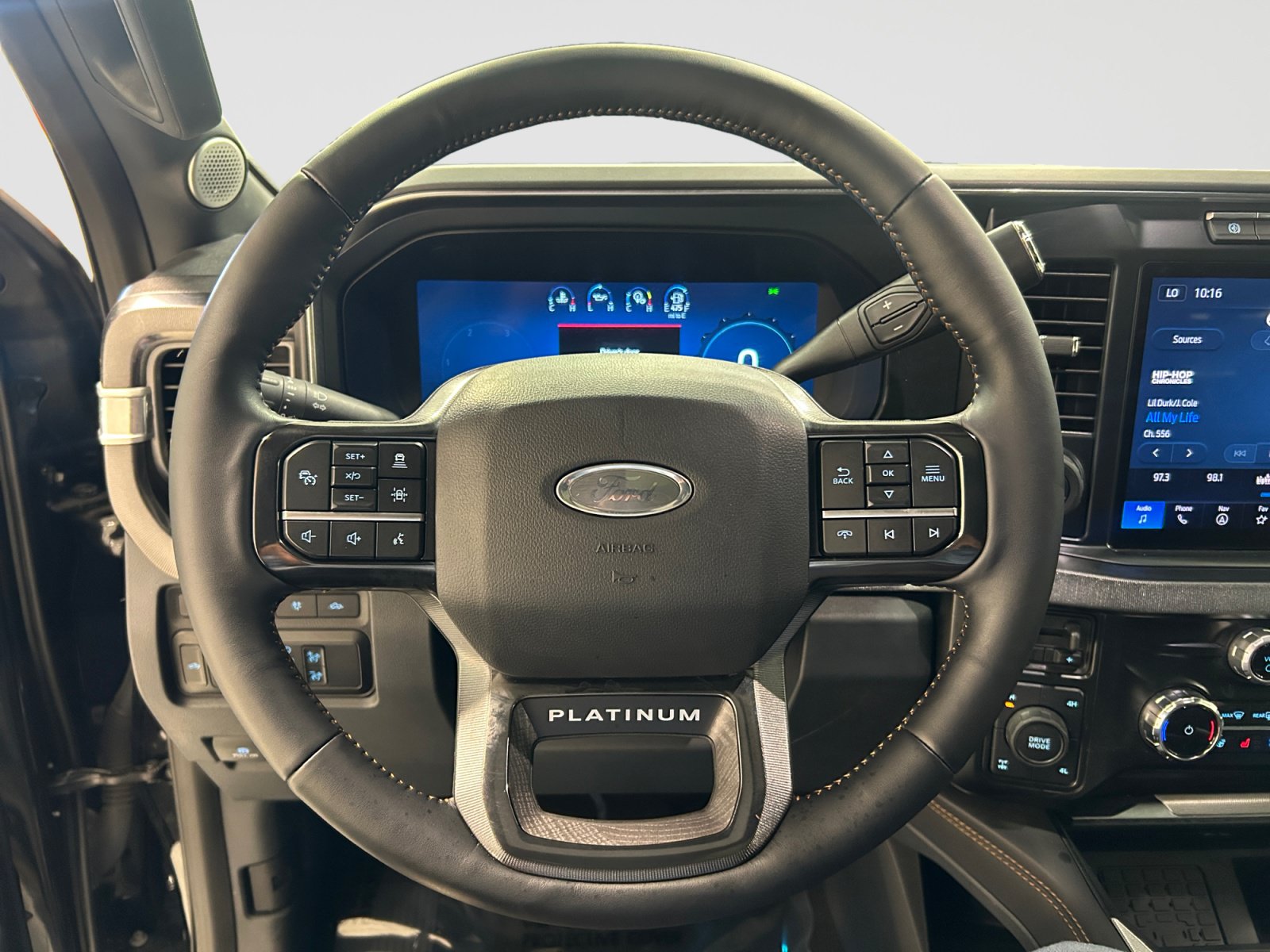 Certified 2024 Ford F350 Platinum AWD/4WD image 13