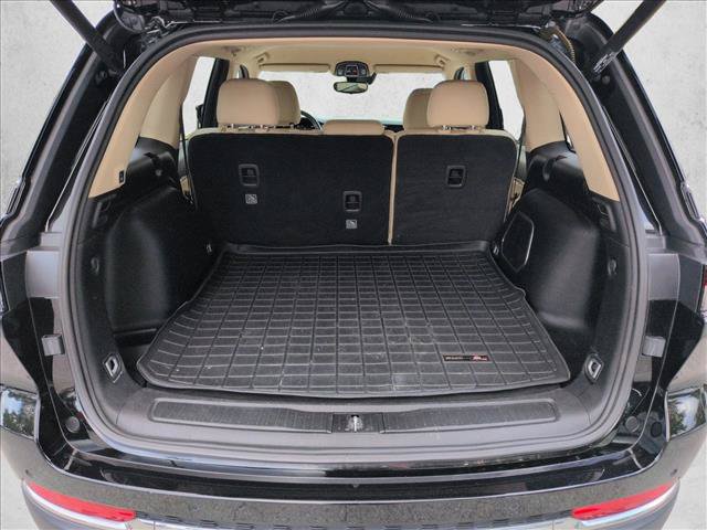 Used 2022 Jeep Grand Cherokee Limited w/ Trailer Tow Prep Group (B) AWD/4WD image 6
