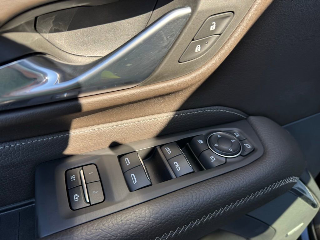 Used 2023 GMC Yukon Denali w/ Max Trailering Package image 13