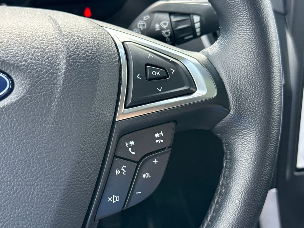 Certified 2024 Ford Edge SEL w/ Convenience Package image 19