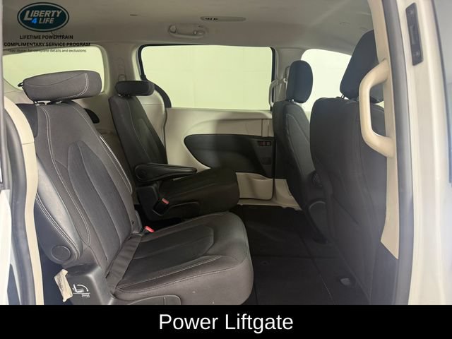 Used 2024 Chrysler Voyager LX FWD image 19
