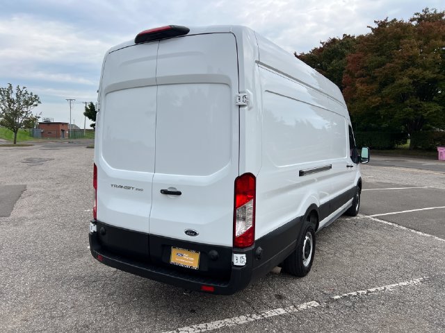 Certified 2025 Ford Transit 250 148 High Roof Extended RWD image 10