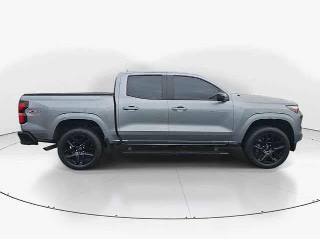 Used 2024 Chevrolet Colorado Z71 w/ Z71 Convenience Package 2 AWD/4WD image 2