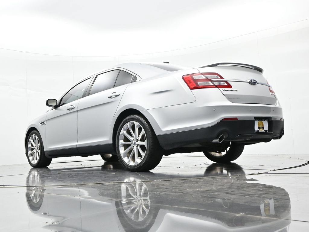 Certified 2019 Ford Taurus Limited AWD/4WD image 17