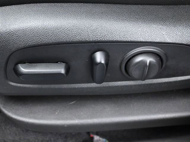 Used 2020 Chevrolet Equinox Premier image 12