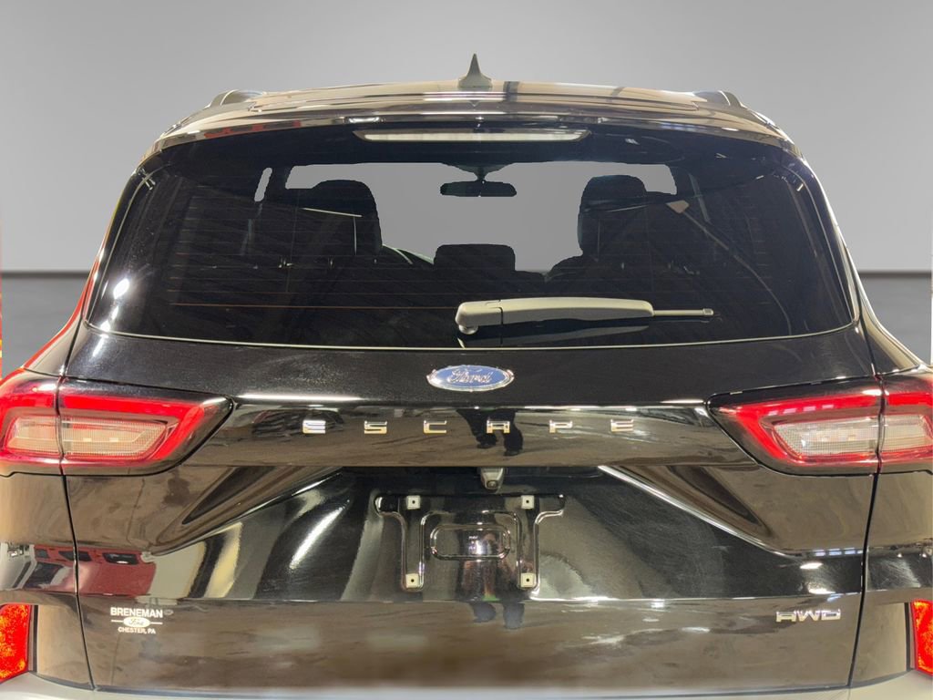Certified 2025 Ford Escape ST-Line image 6