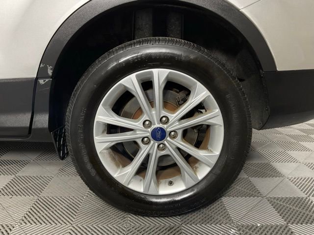 Certified 2019 Ford Escape SE image 10