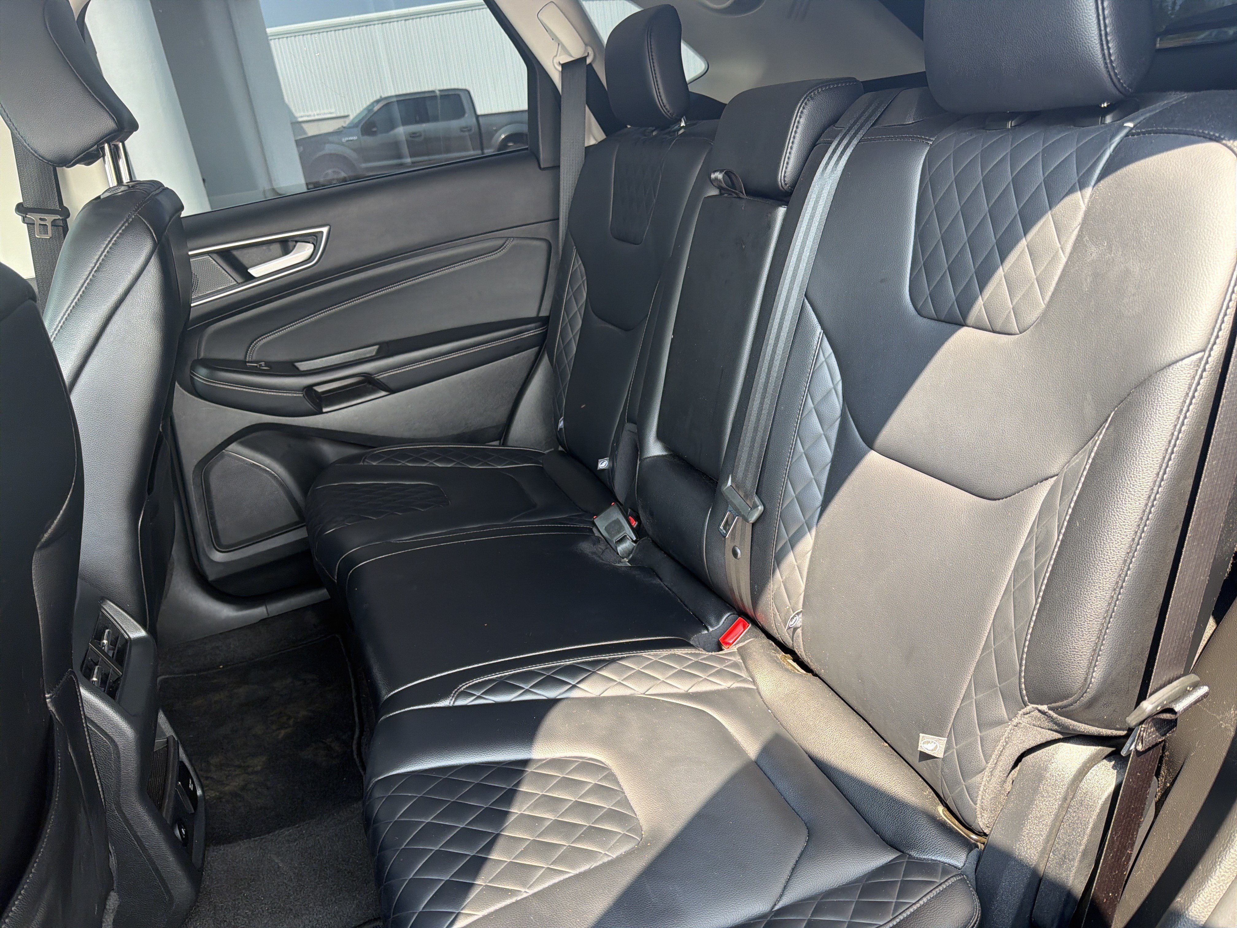 Certified 2024 Ford Edge Titanium AWD/4WD image 23